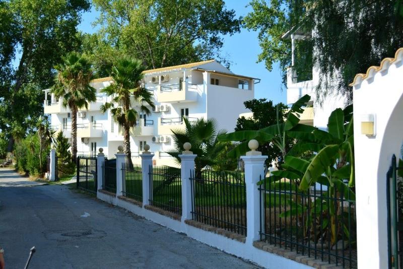شقة Cavo D' Oro Complex Kávos المظهر الخارجي الصورة